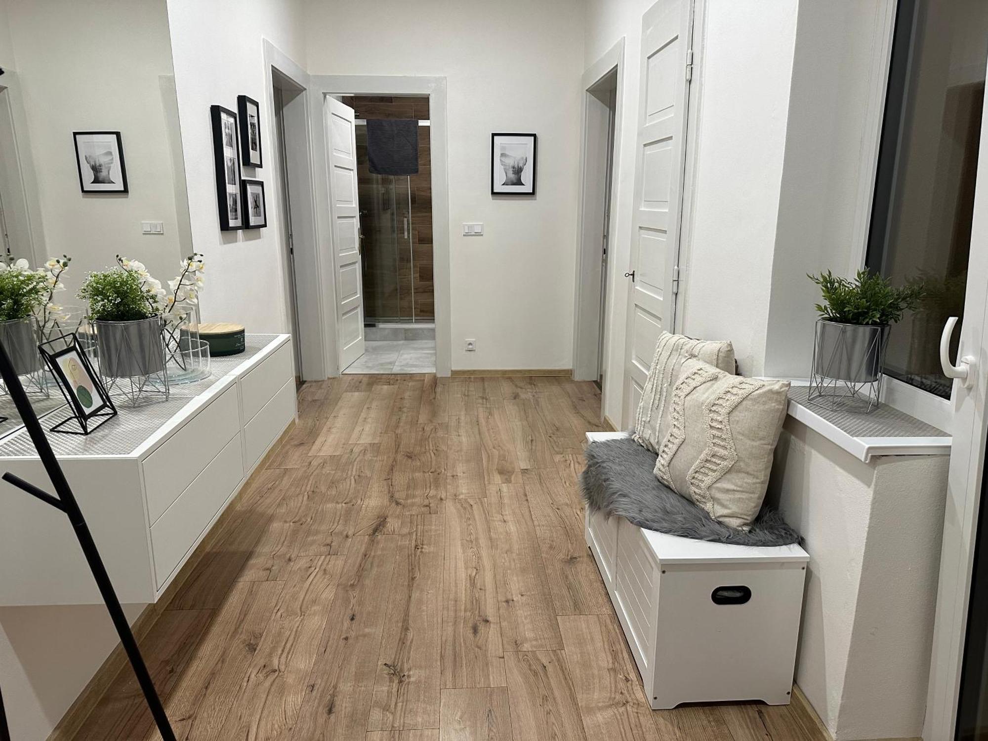 Apartman U Vystaviste Alamóc Kültér fotó